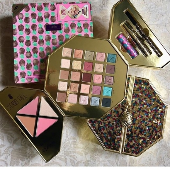 Tarte Sweet Escape palette - Picture 1 of 3